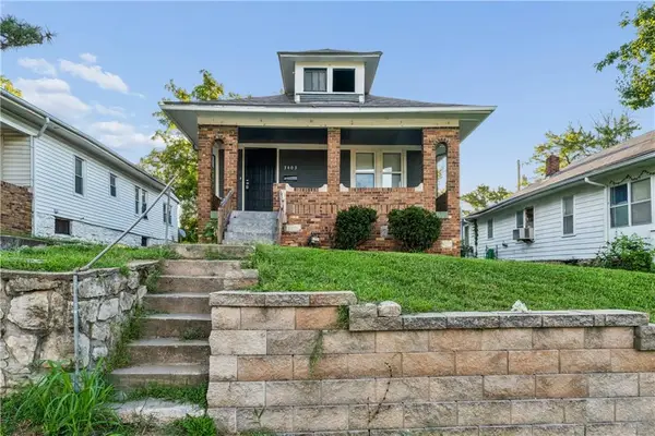 3403 Cleveland Avenue, Kansas City, MO 64128