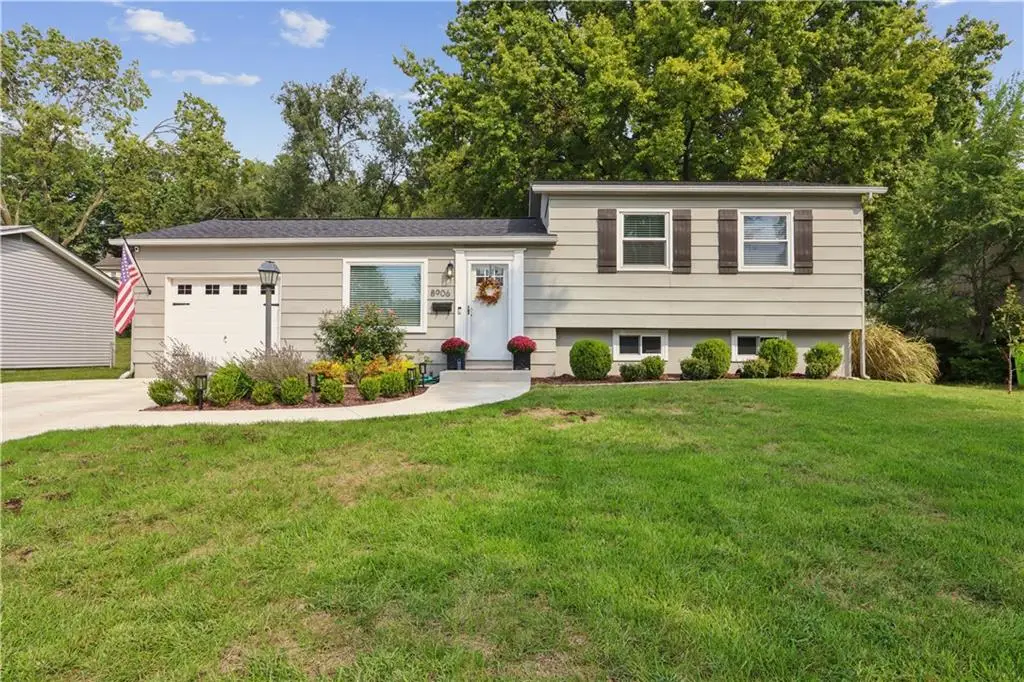 8906 W 99th Terrace, Overland Park, KS 66212 - #1