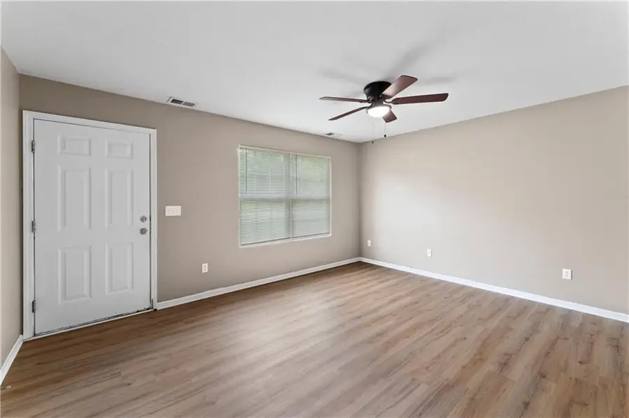 207-209 Sycamore Street, Harrisonville, MO 64701 - #3