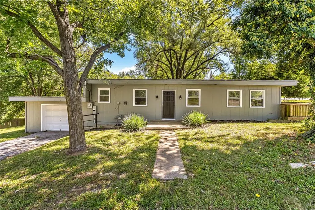5807 NE Gunn Street, Kansas City, MO 64119 - #1