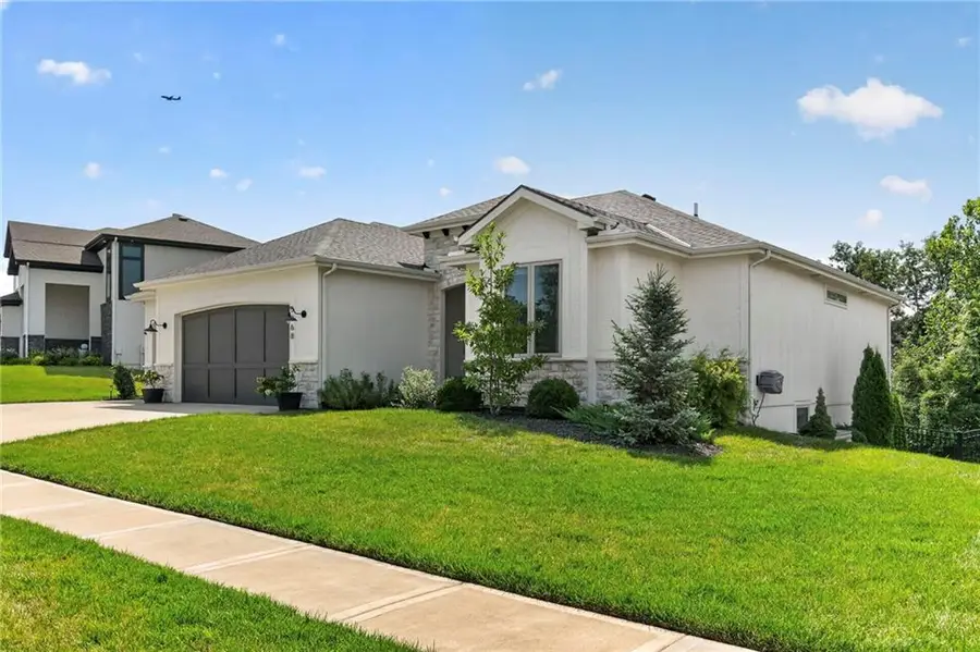 5968 Oak Creek Court, Parkville, MO 64152 - #3