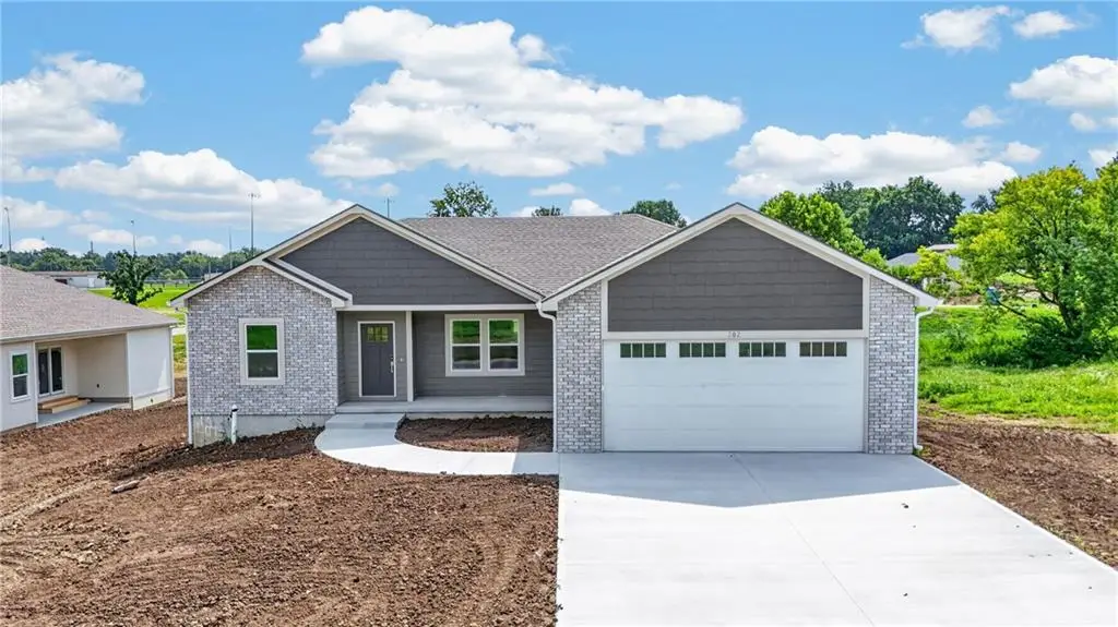 702 W Marlow Street, Odessa, MO 64076 - #1