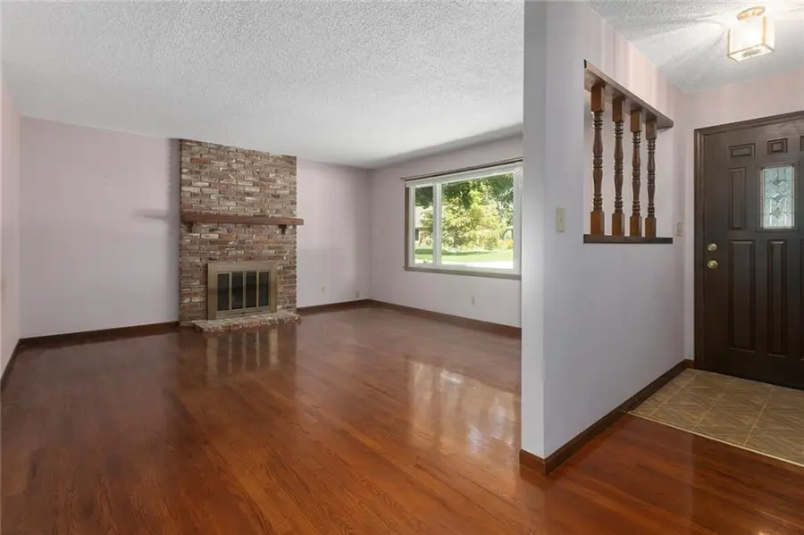 2904 Cheyenne Circle, North Kansas City, MO 64116 - #3