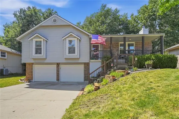 1232 NE Florence Avenue, Lee's Summit, MO 64086