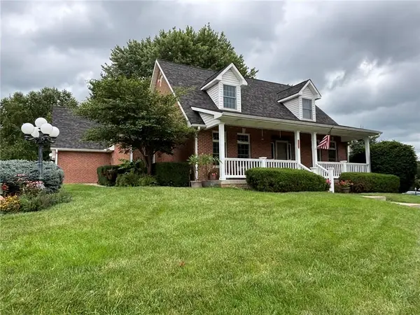 4201 Kensington Drive, St Joseph, MO 64506
