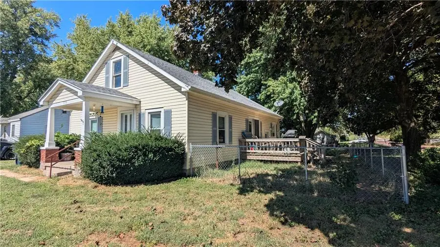 336 E Locust Street, Troy, KS 66087 - #2