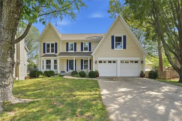 730 N Overlook Drive, Olathe, KS 66061