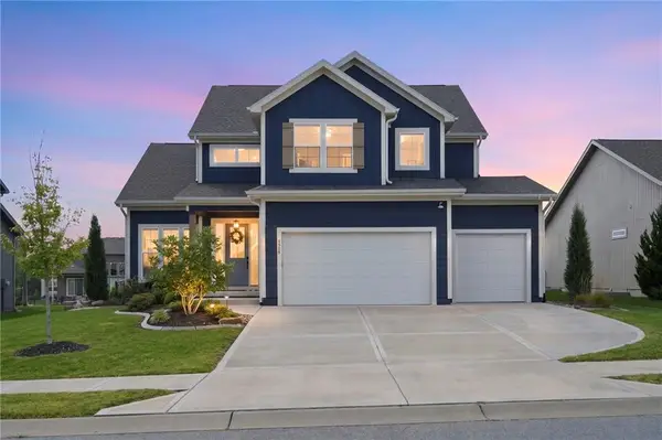 1505 SW Arbormill Terrace, Lee's Summit, MO 64082
