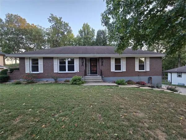 15917 E 41st Street, Independence, MO 64055