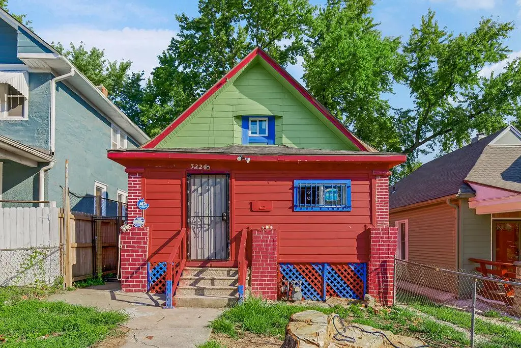3224 E 6th Street, Kansas City, MO 64124 - #1