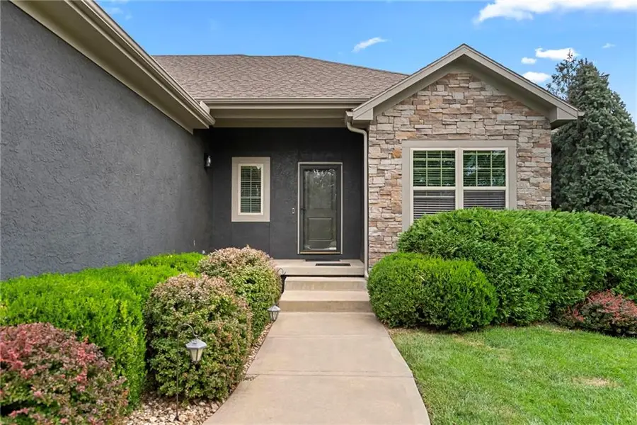 19813 Elmridge Street, Spring Hill, KS 66083 - #3