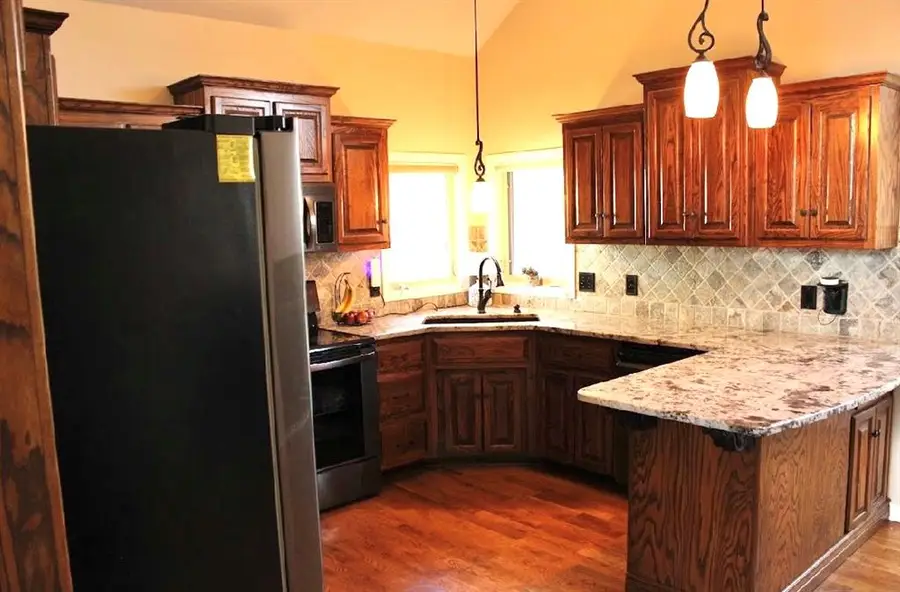 11119 N Madison Avenue, Kansas City, MO 64155 - #3