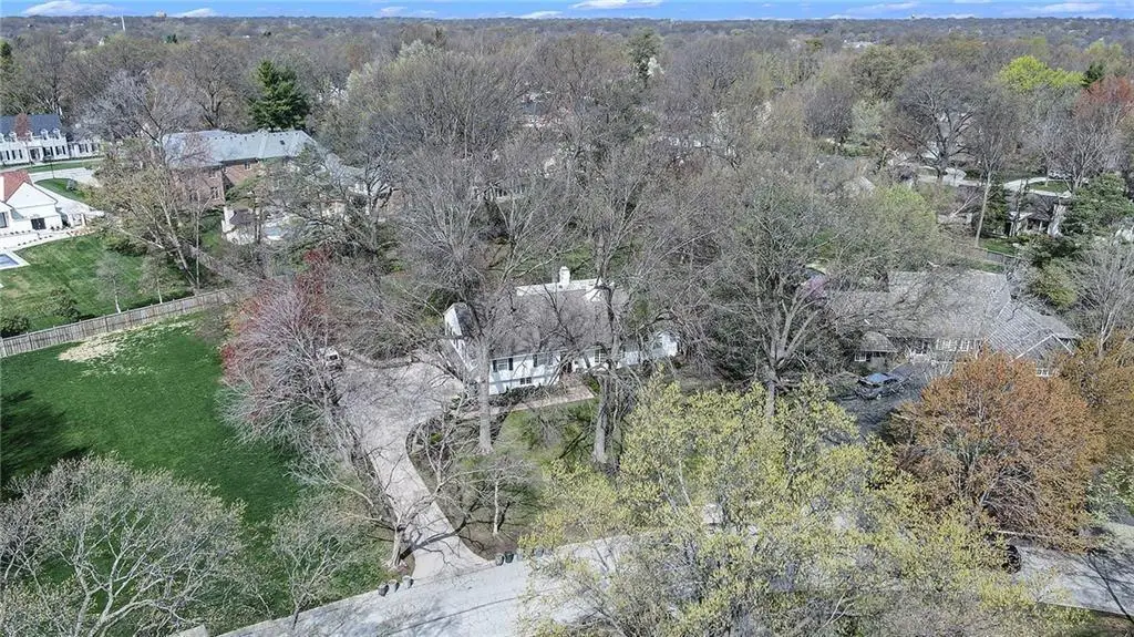 6530 Overhill Road, Mission Hills, KS 66208 - #1