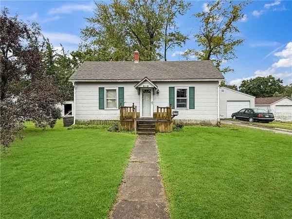 619 W 26th Street, Higginsville, MO 64037
