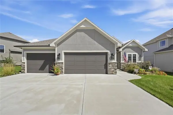16955 S Elmridge Street, Olathe, KS 66062