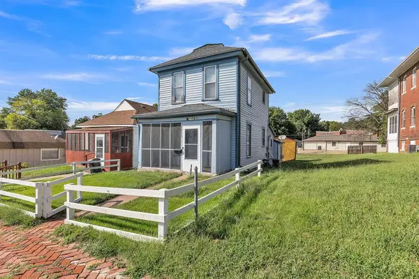 2211 Jones Street, St Joseph, MO 64506