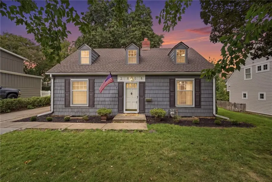 2808 W 51st Terrace, Westwood, KS 66205 - #2