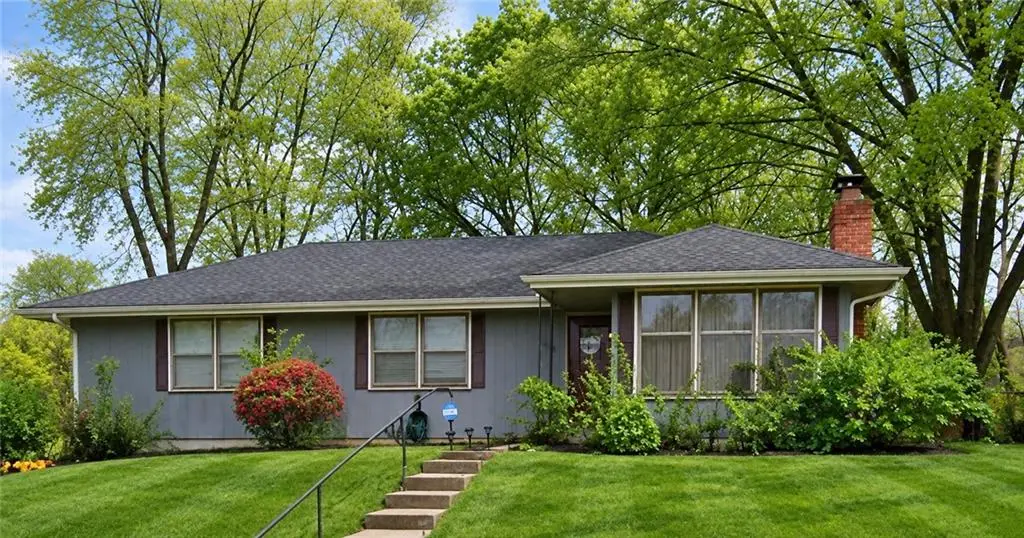 2608 S 16th Terrace, Leavenworth, KS 66048 - #1