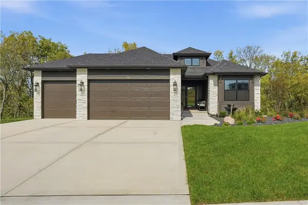 518 Turnbridge Drive, Raymore, MO 64083
