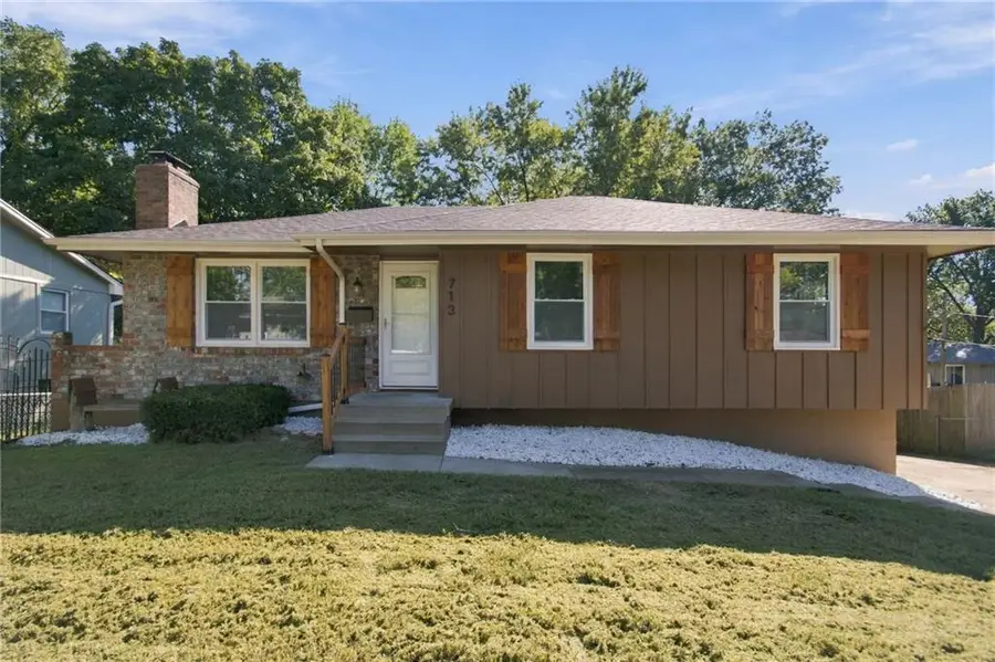 713 SW Williams Street, Lees Summit, MO 64081 - #2