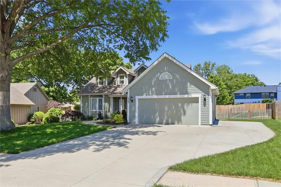 528 NE Bordner Drive, Lees Summit, MO 64086 - #3
