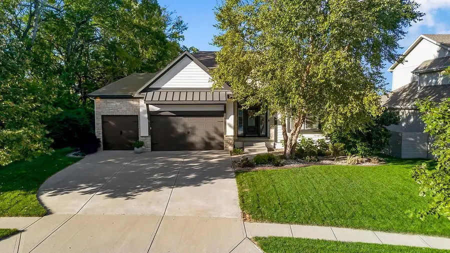 15882 W 165th Terrace, Olathe, KS 66062 - #3