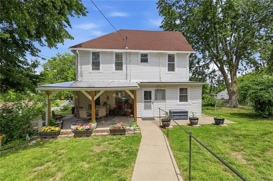 1025 Ironmoulders Street, Leavenworth, KS 66048 - #3