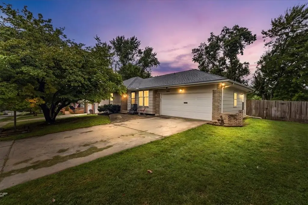 3800 S Drumm Avenue, Independence, MO 64055 - #1