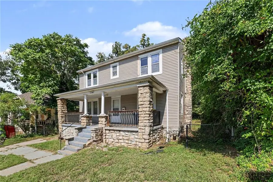 1700 E 51st Street, Kansas City, MO 64110 - #3