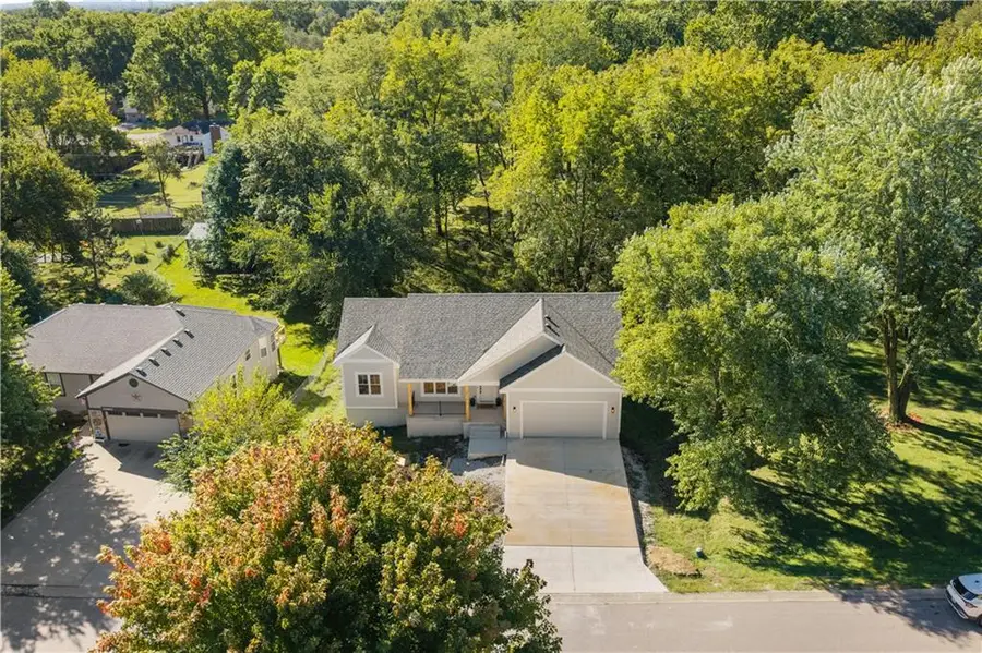 1306 Hamilton Street, Pleasant Hill, MO 64080 - #3