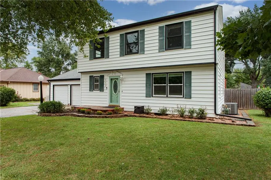 113 Claremont Street, Lees Summit, MO 64063 - #2