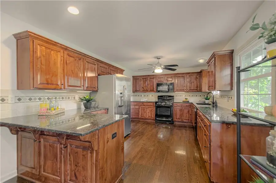 5901 W 87th Terrace, Overland Park, KS 66207 - #3