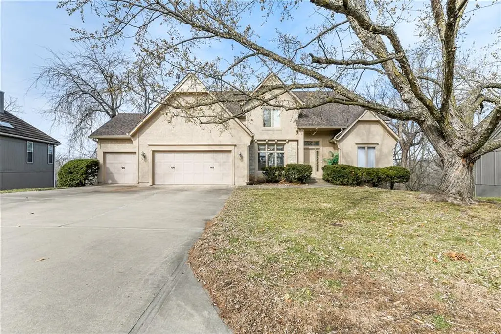 1028 NE Moss Point Road, Lees Summit, MO 64064 - #1