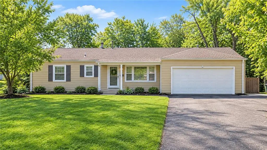 8519 W 69th Terrace, Overland Park, KS 66204 - #1