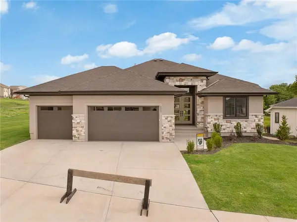 620 Turnbridge Drive, Raymore, MO 64083