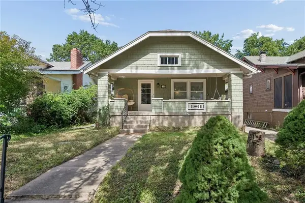 14 W 74 Street, Kansas City, MO 64114
