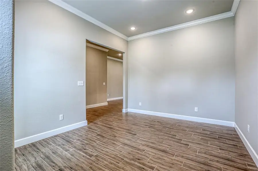 6635 Mccormick Drive, Shawnee, KS 66226 - #3