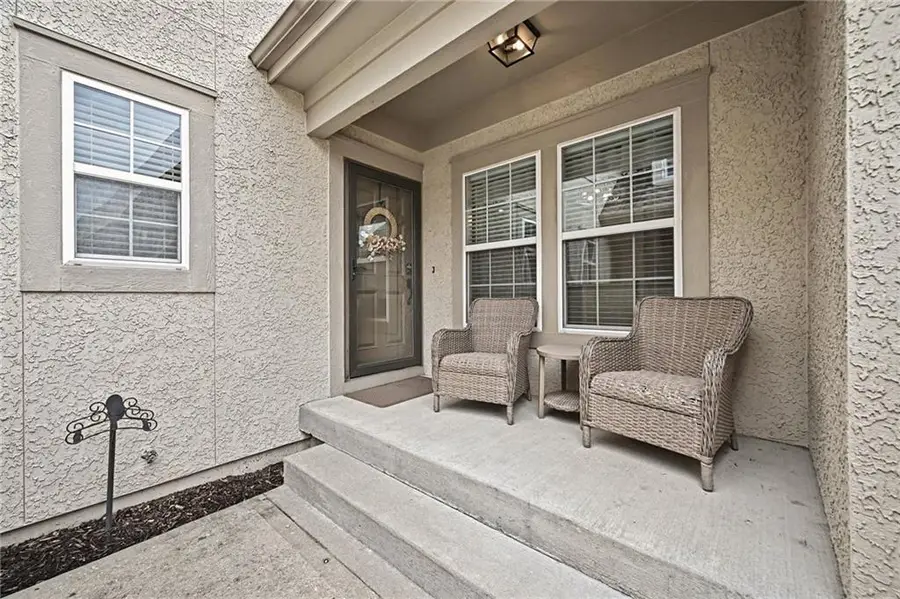 2118 NE 107th Terrace, Kansas City, MO 64155 - #2