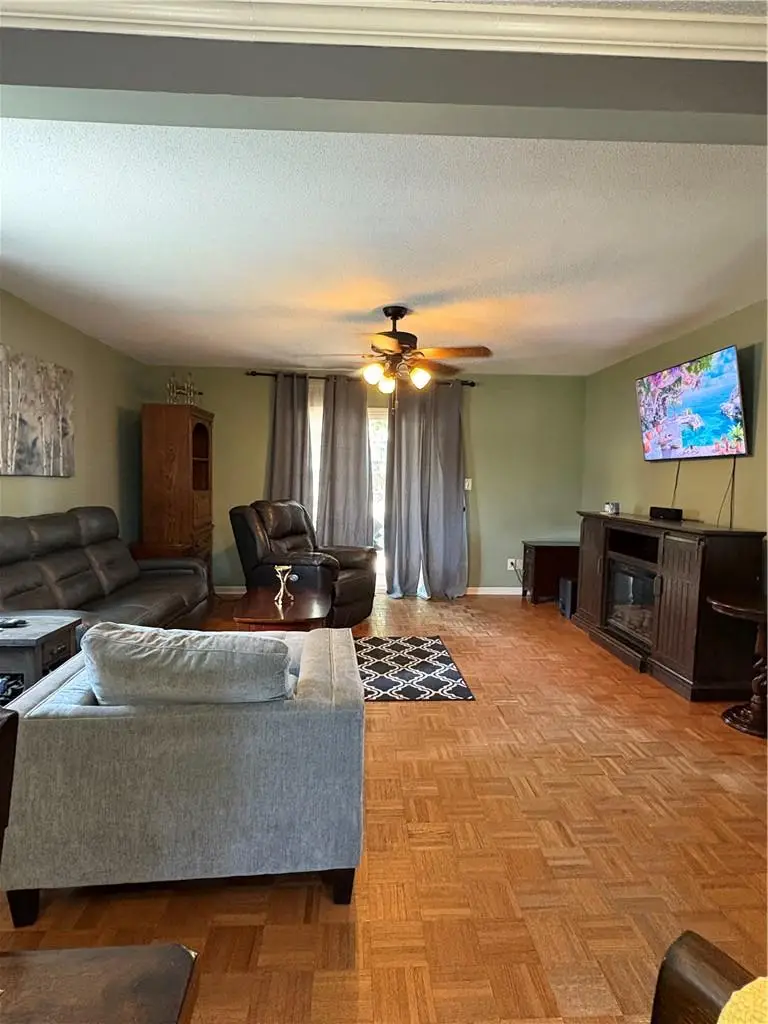 16904 E 35th Terrace, Independence, MO 64055 - #2
