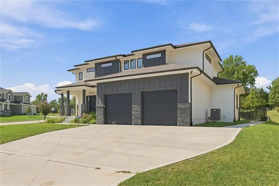 13002 Sloan Avenue, Kansas City, KS 66109 - #3