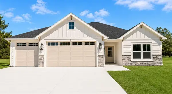 1102 Eli Lane, Warrensburg, MO 64093
