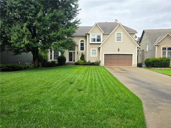 14308 Mackey Street, Overland Park, KS 66223