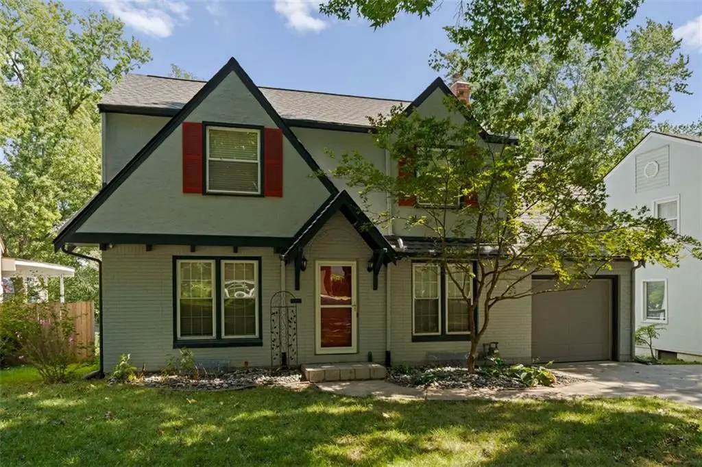 7411 Campbell Street, Kansas City, MO 64131 - #1