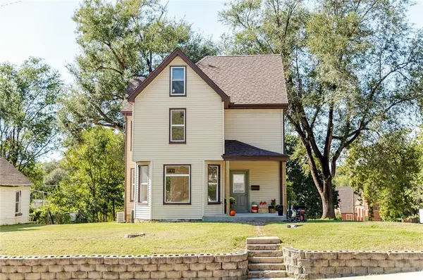 525 N 7th Street, Atchison, KS 66002