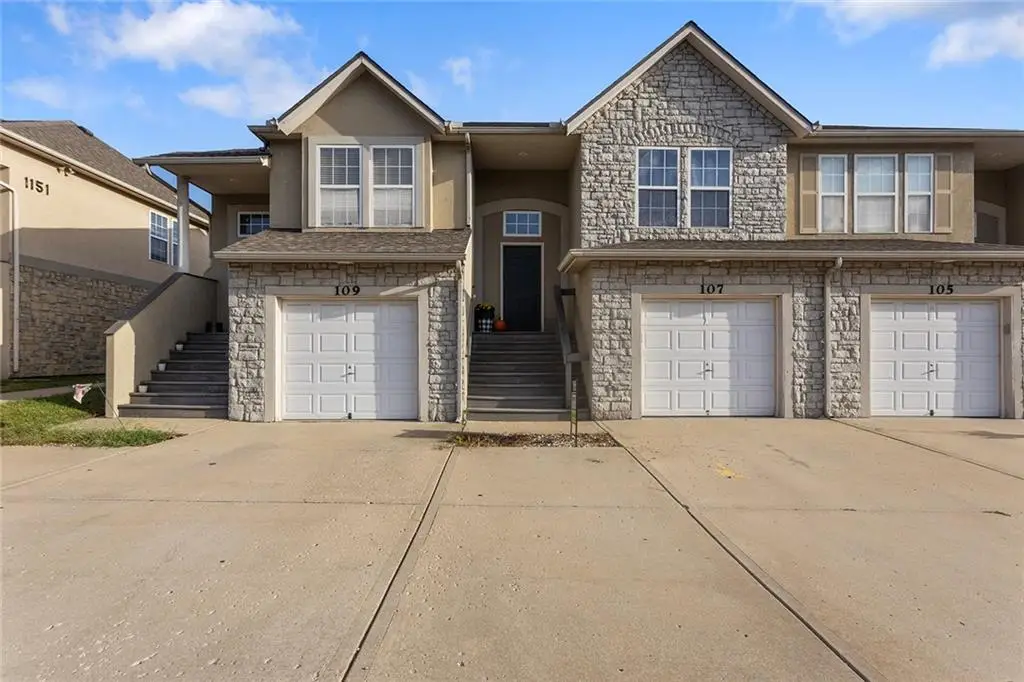 1181 N Martway Drive #107, Olathe, KS 66061 - #1