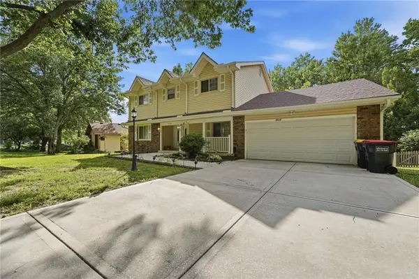 5528 NW Verlin Drive, Kansas City, MO 64152
