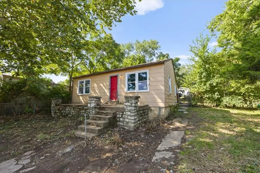 1134 Merriam Lane, Kansas City, KS 66103 - #2