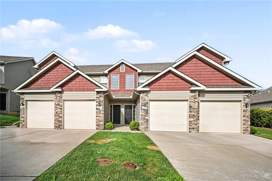 2200-2206 SW Suncatcher Road, Lees Summit, MO 64082 - #2