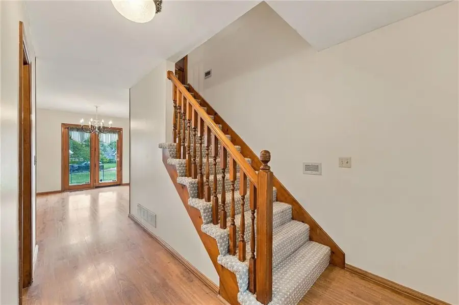 8325 Twilight Lane, Lenexa, KS 66219 - #3