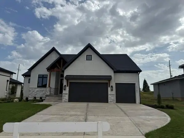 17105 Earnshaw Street, Overland Park, KS 66221